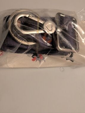 Harveys Mickey And Friends Halloween Clip N Go Keychain